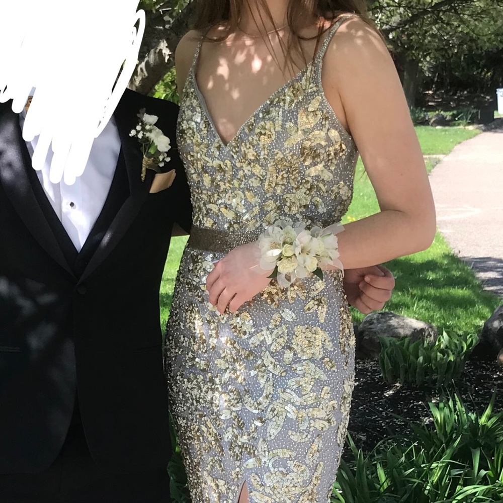 Primavera Couture 3055 platinum/gold prom gown